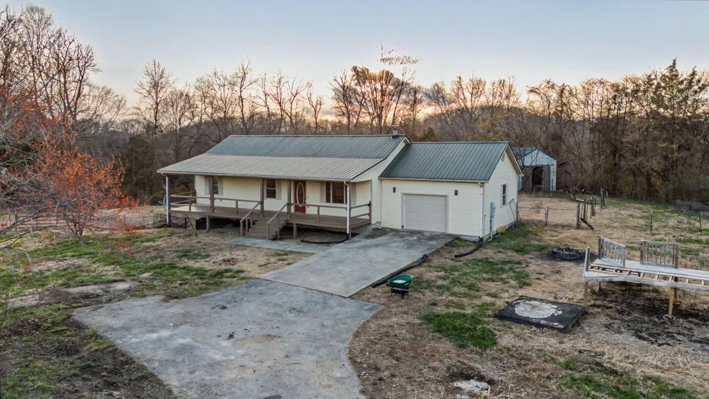 1911 Trapp-goffs Cor Road Winchester KY 40391