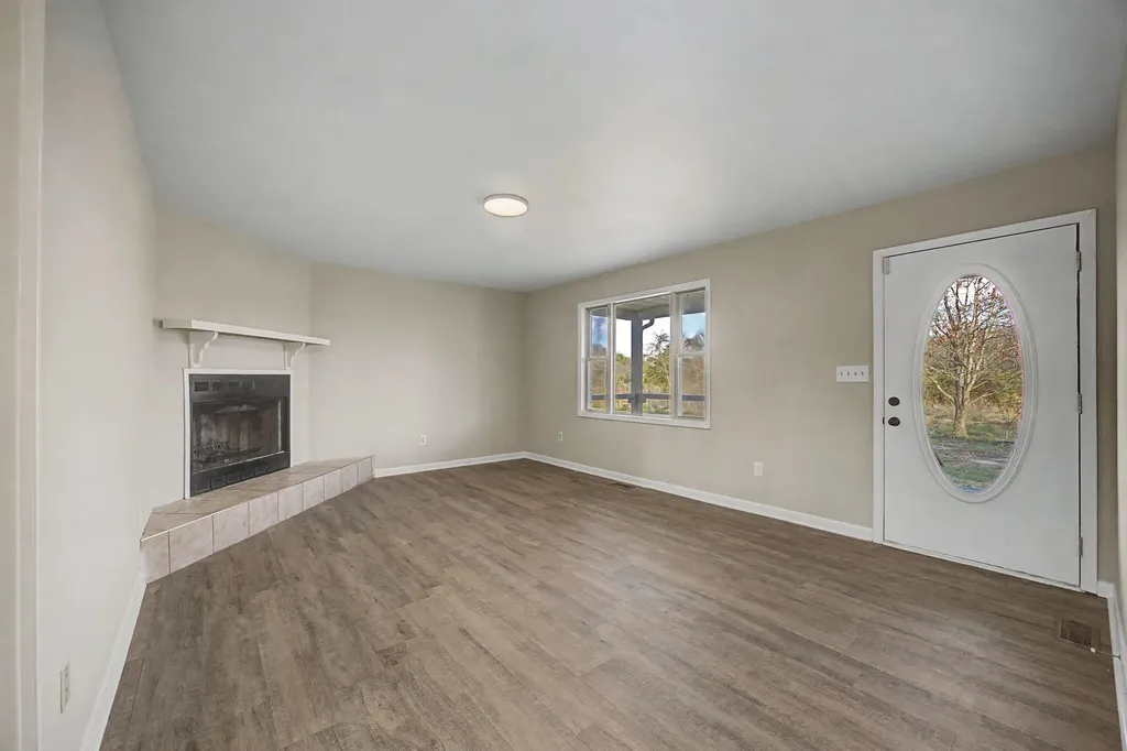 1911 Trapp-goffs Cor Road Winchester KY 40391