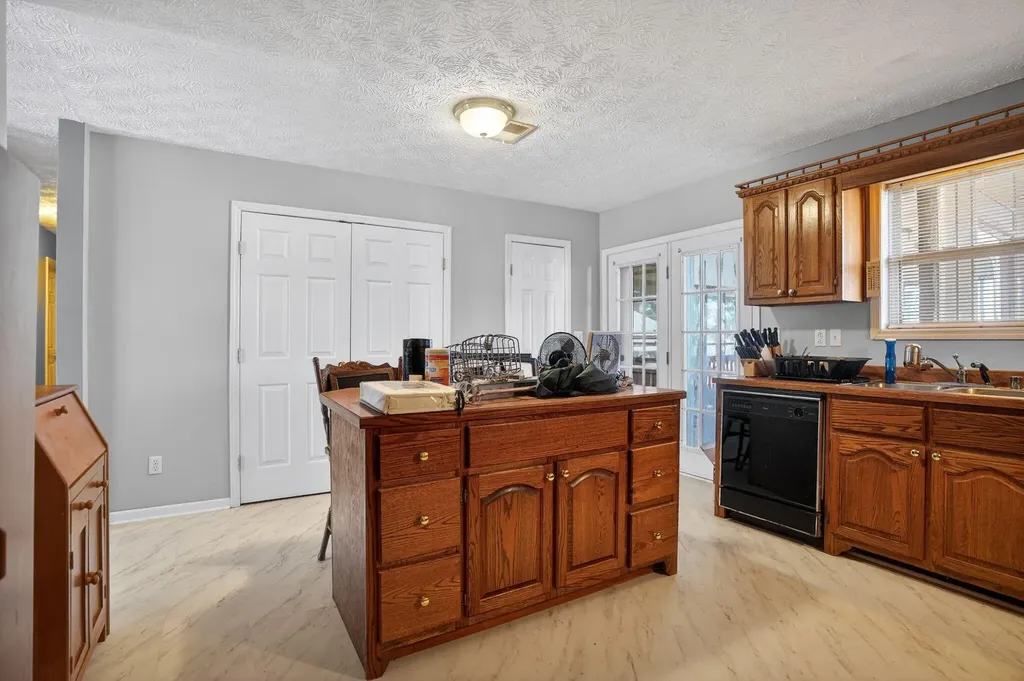 416 Bethlehem Road Waco KY 40385
