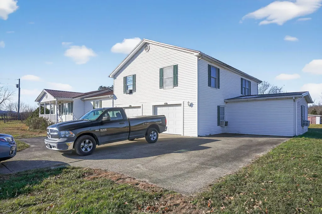416 Bethlehem Road Waco KY 40385