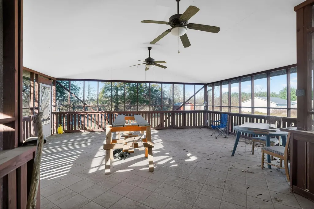 416 Bethlehem Road Waco KY 40385