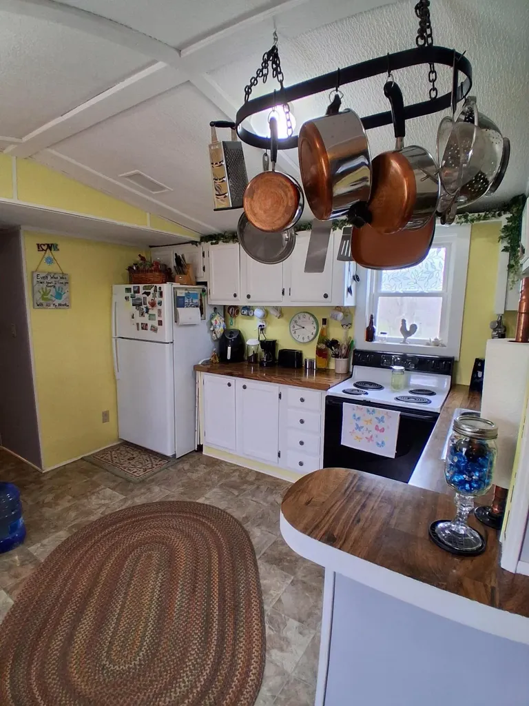 4693 Robinson Union Road Cynthiana KY 41031