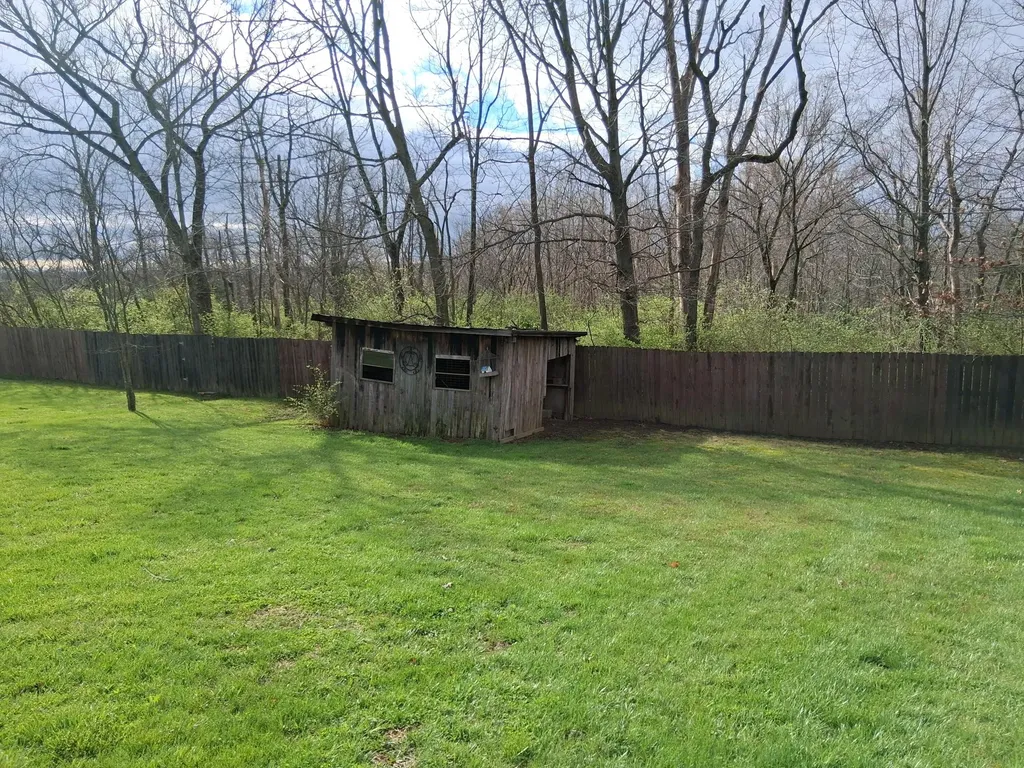 4693 Robinson Union Road Cynthiana KY 41031