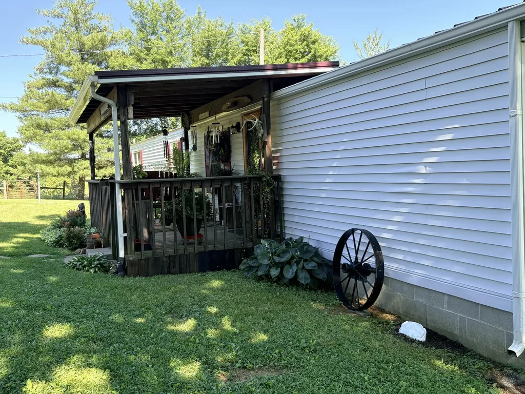 4693 Robinson Union Road Cynthiana KY 41031