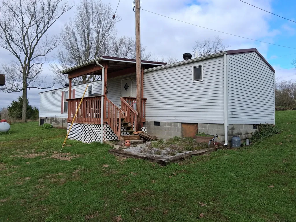 4693 Robinson Union Road Cynthiana KY 41031