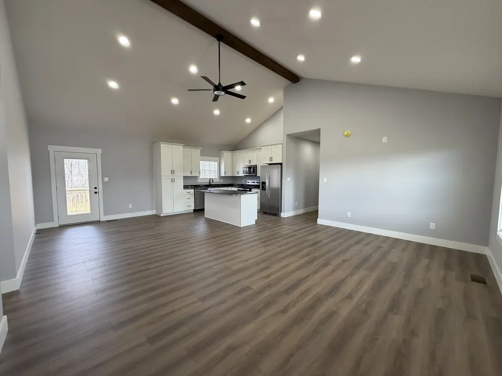 118 Stable Lane Mt Vernon KY 40456