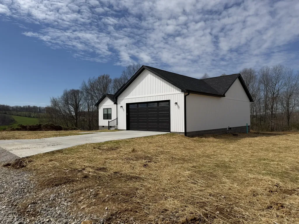 118 Stable Lane Mt Vernon KY 40456