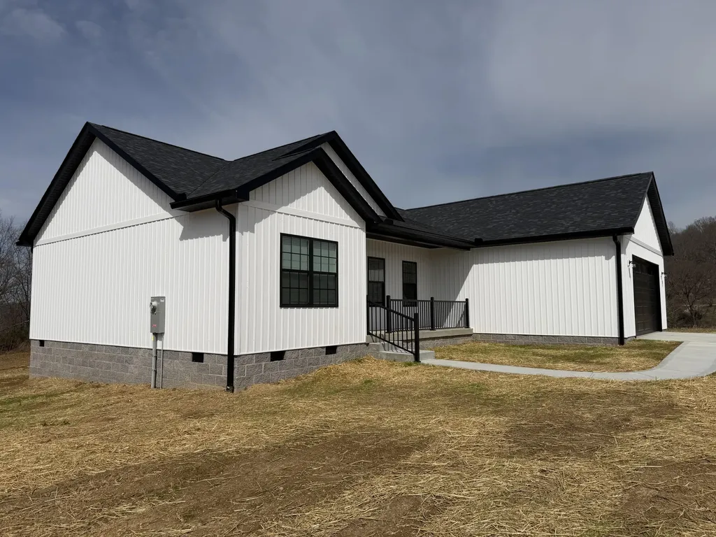 118 Stable Lane Mt Vernon KY 40456