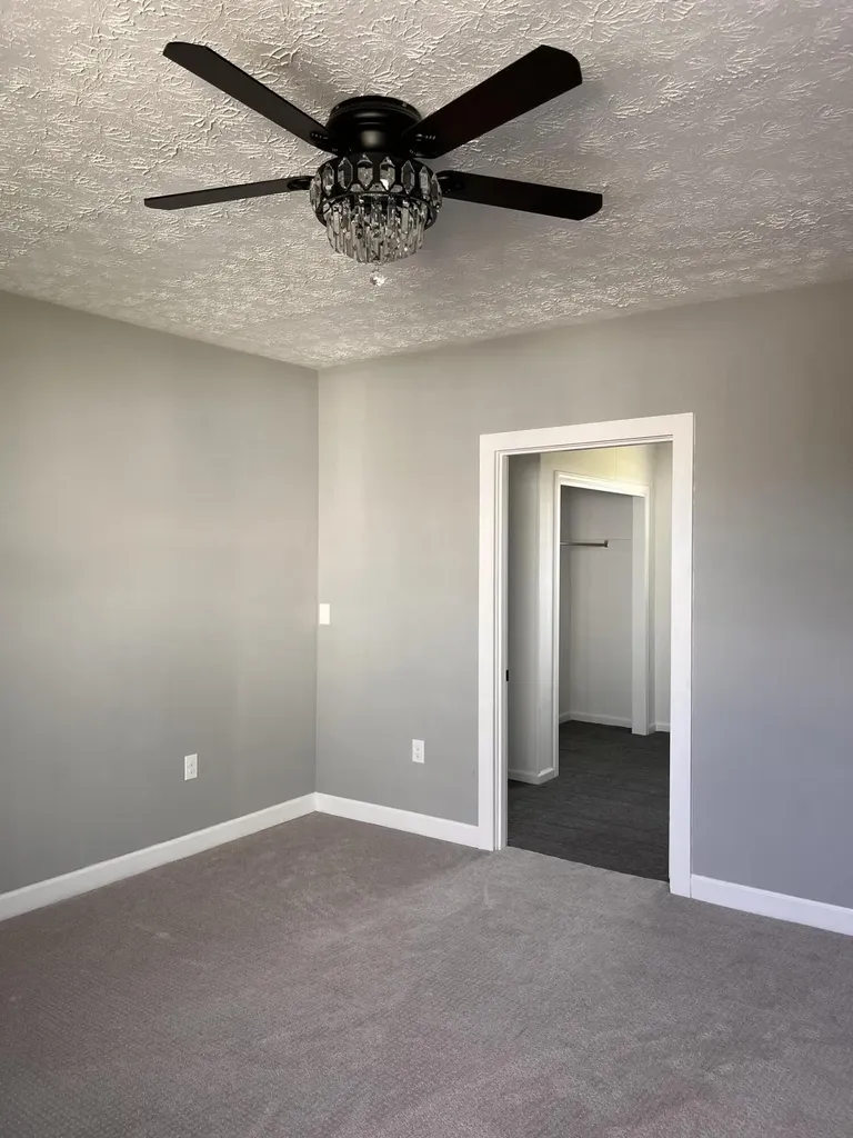 185 Cummins Ferry Road Salvisa KY 40372