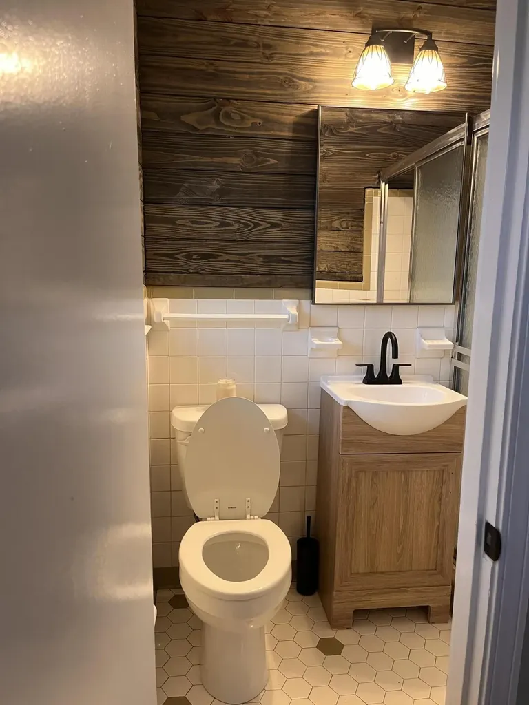 185 Cummins Ferry Road Salvisa KY 40372