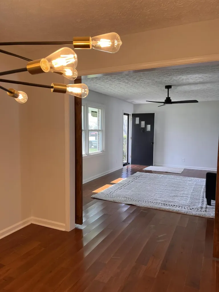 185 Cummins Ferry Road Salvisa KY 40372