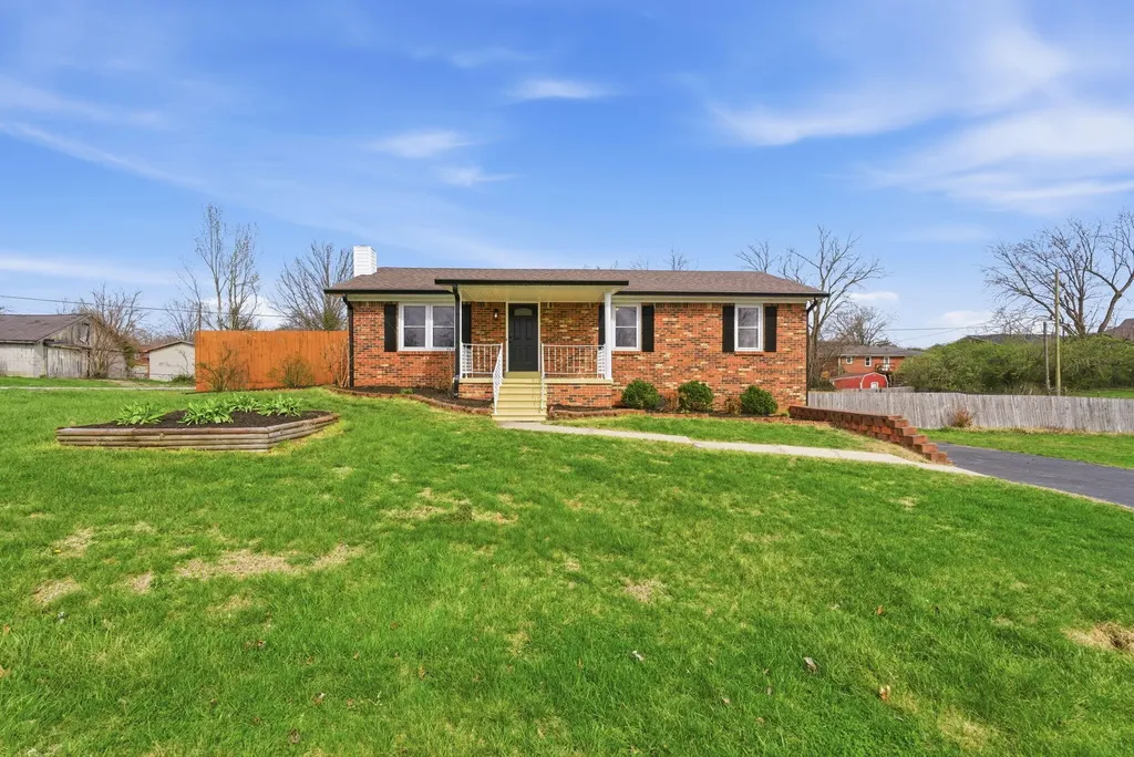 114 Cardinal Drive Lawrenceburg KY 40342