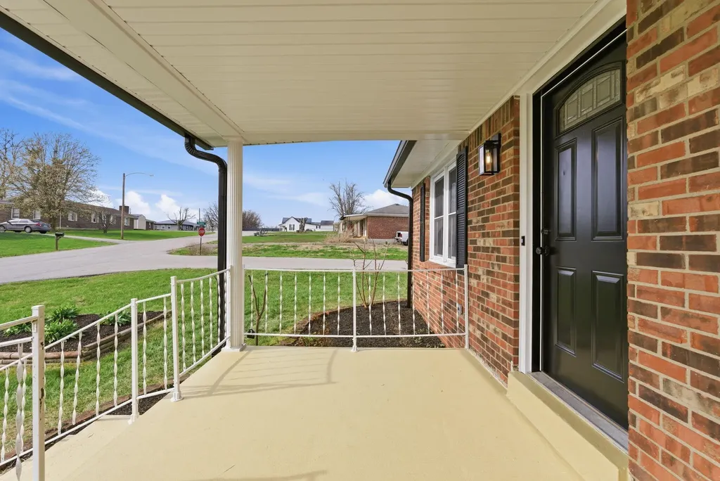 114 Cardinal Drive Lawrenceburg KY 40342