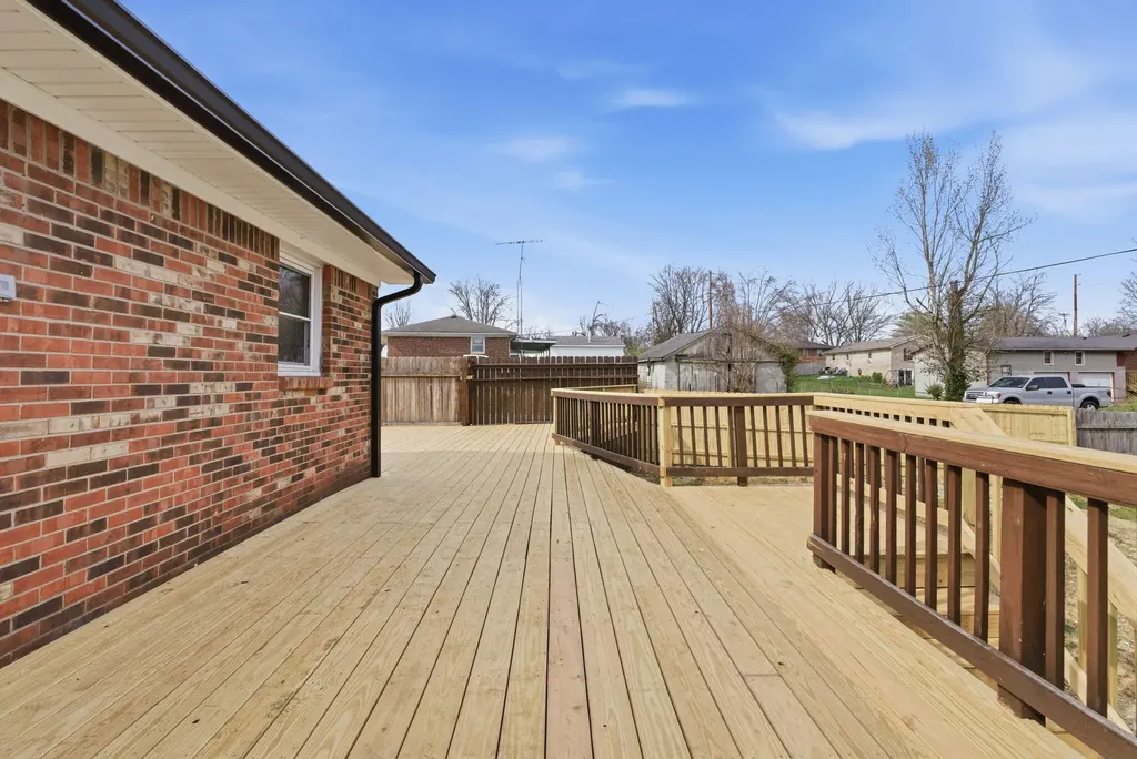 114 Cardinal Drive Lawrenceburg KY 40342