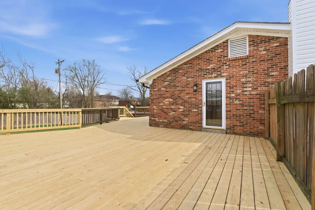 114 Cardinal Drive Lawrenceburg KY 40342