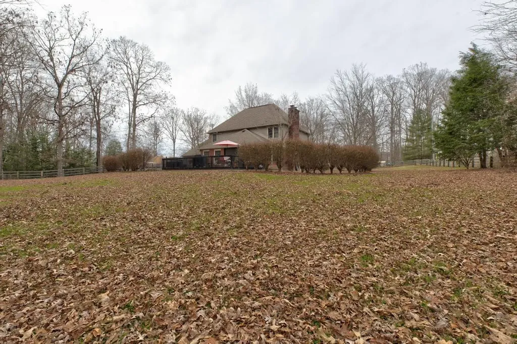 75 Secretariat Trail Corbin KY 40701