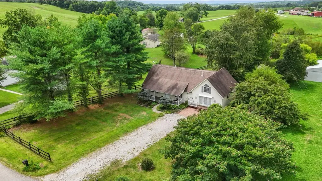 104 Four Winds Estates Drive Mt Sterling KY 40353