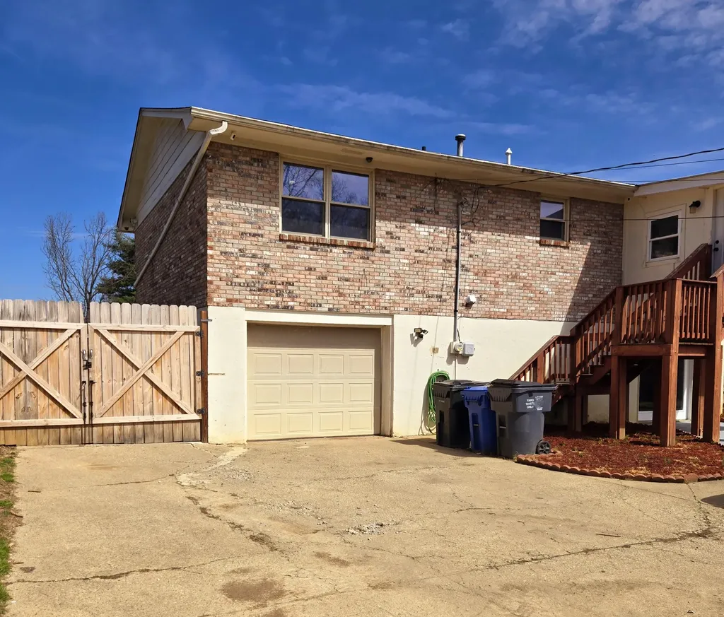 3191 Beaver Creek Drive Lexington KY 40517