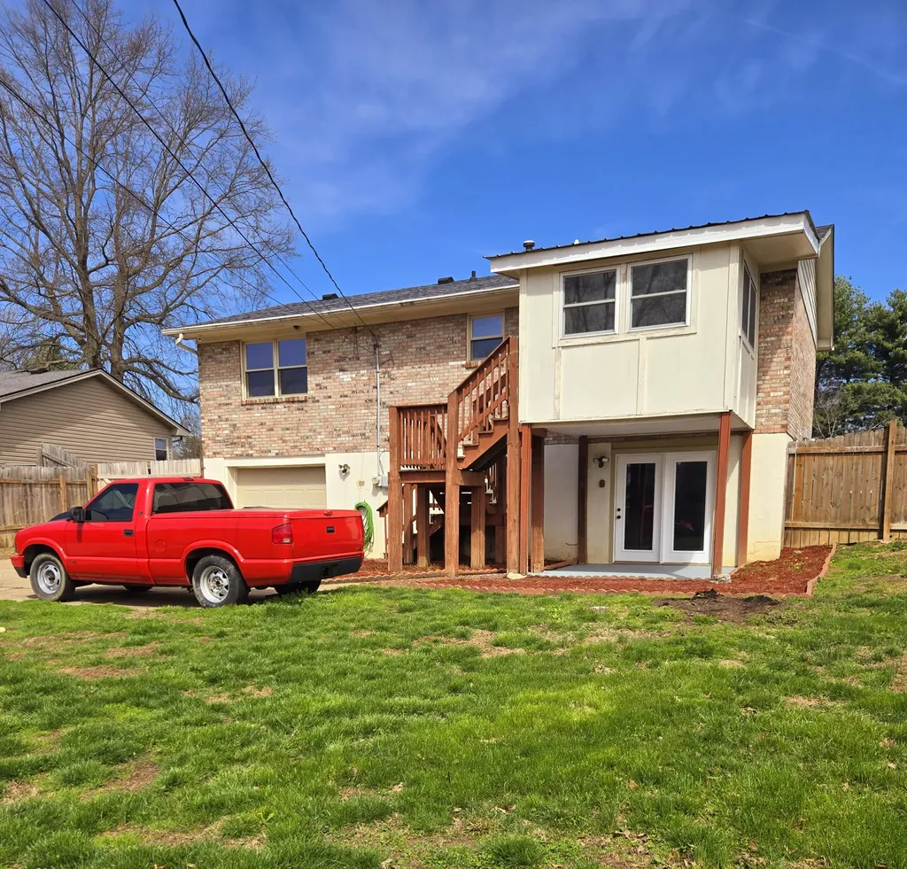 3191 Beaver Creek Drive Lexington KY 40517