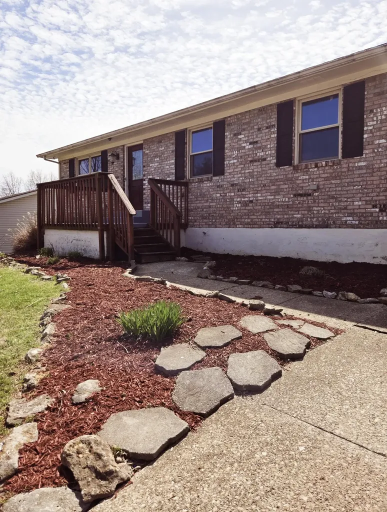3191 Beaver Creek Drive Lexington KY 40517