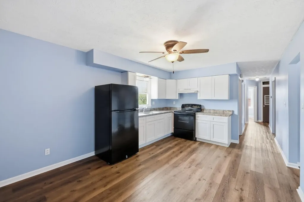 21 Raintree Court Irvine KY 40336