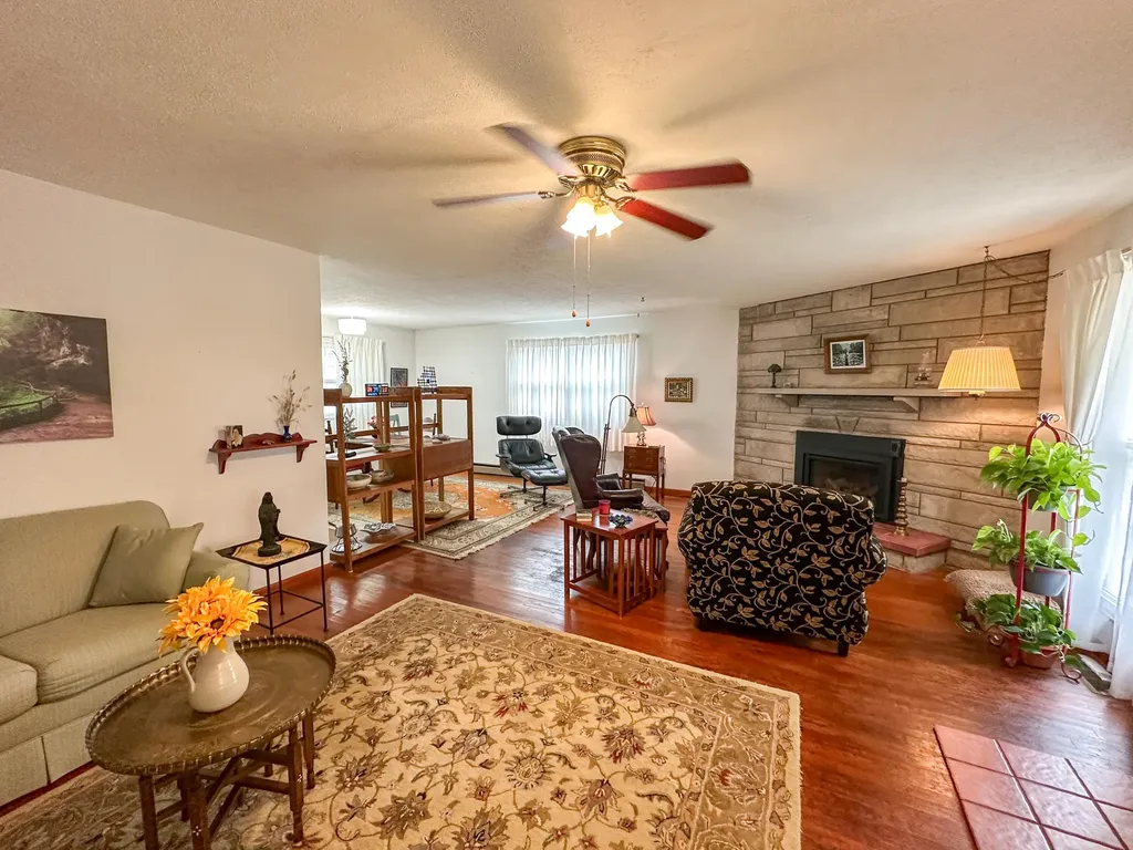 158 Fortenberry Road Russell Springs KY 42642