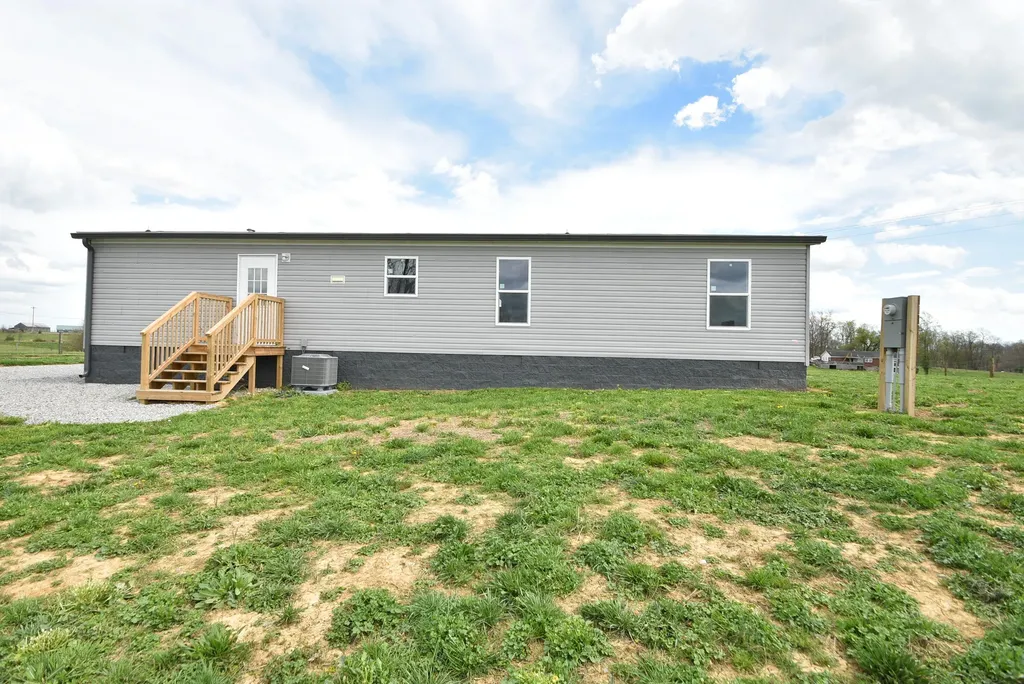 420 Cole Lane Harrodsburg KY 40330