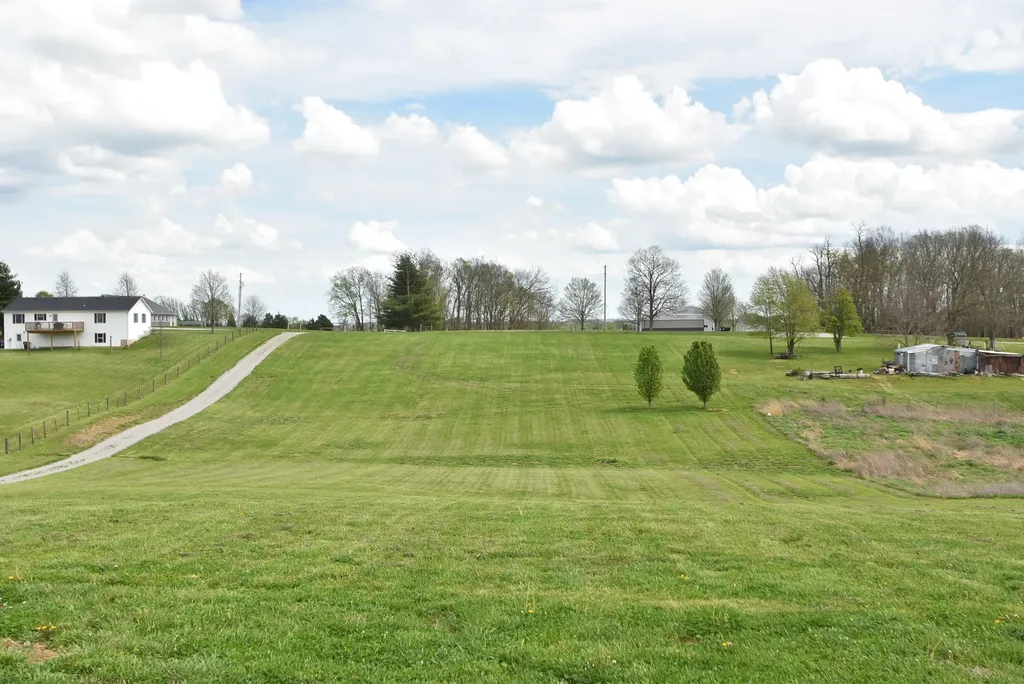 420 Cole Lane Harrodsburg KY 40330