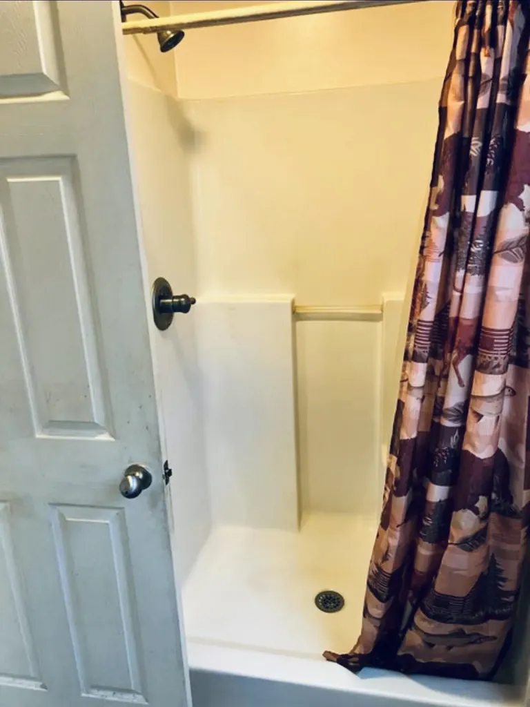 10694 Kentucky 90 Monticello KY 42633