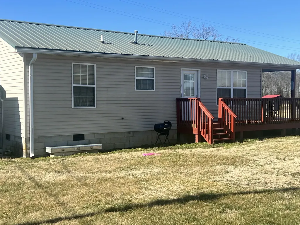 10694 Kentucky 90 Monticello KY 42633