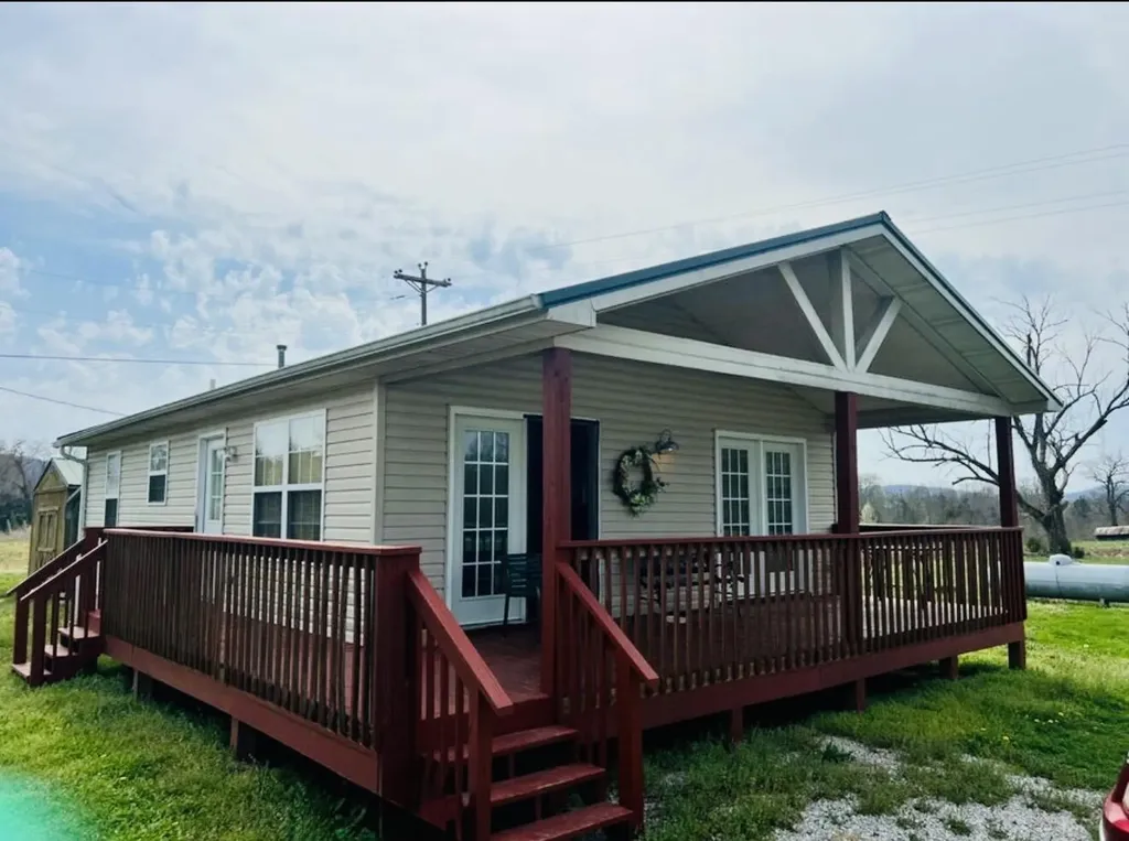 10694 Kentucky 90 Monticello KY 42633