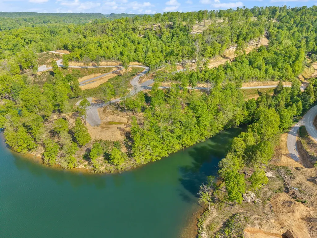 Lot 16 Sleepy Hollow Road East Bernstadt KY 40729