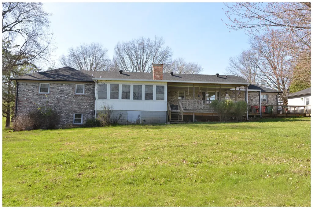 1021 Hanley Lane Frankfort KY 40601