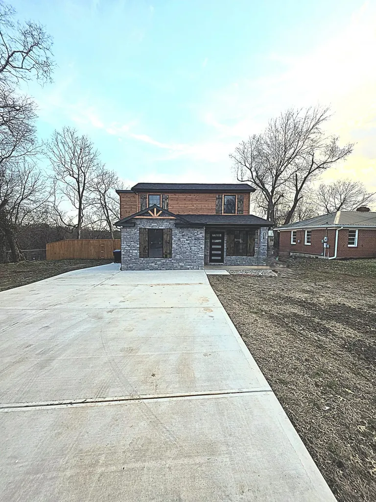 851 Ivy Avenue Frankfort KY 40601
