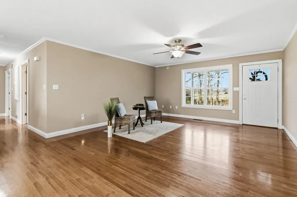 1126 Estill Hackney Road Eubank KY 42567