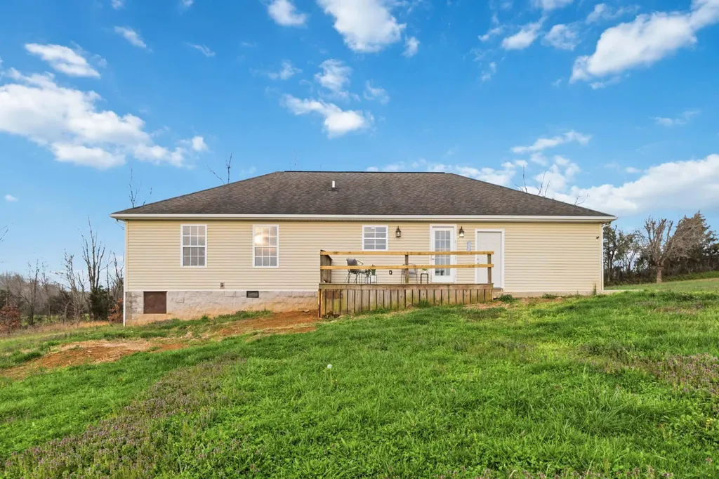 1126 Estill Hackney Road Eubank KY 42567