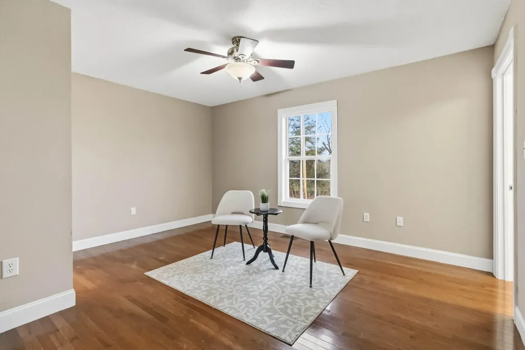 1126 Estill Hackney Road Eubank KY 42567