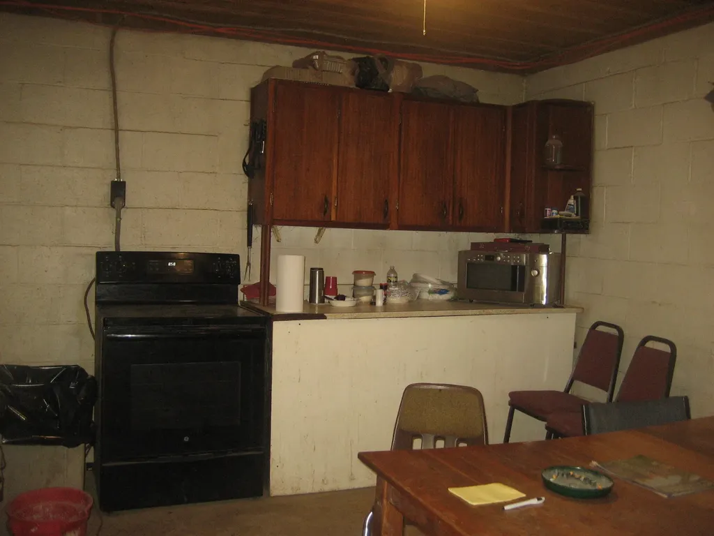 No Address Six Mile Creek Road Eminence KY 40019