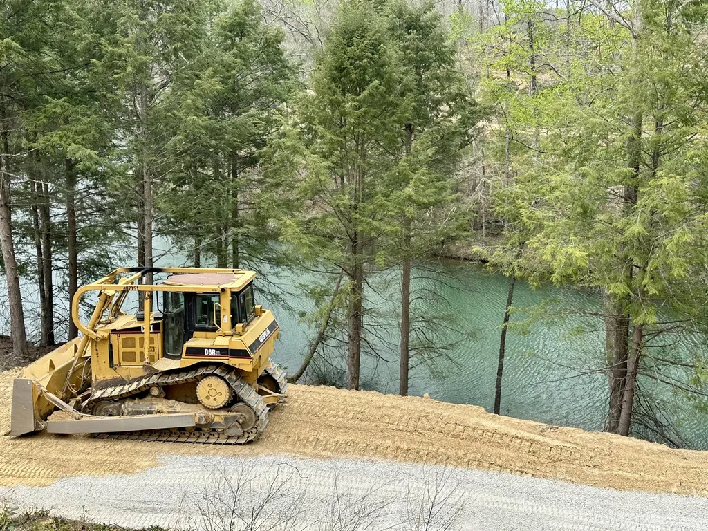 Lot 10 Sleepy Hollow Road East Bernstadt KY 40729