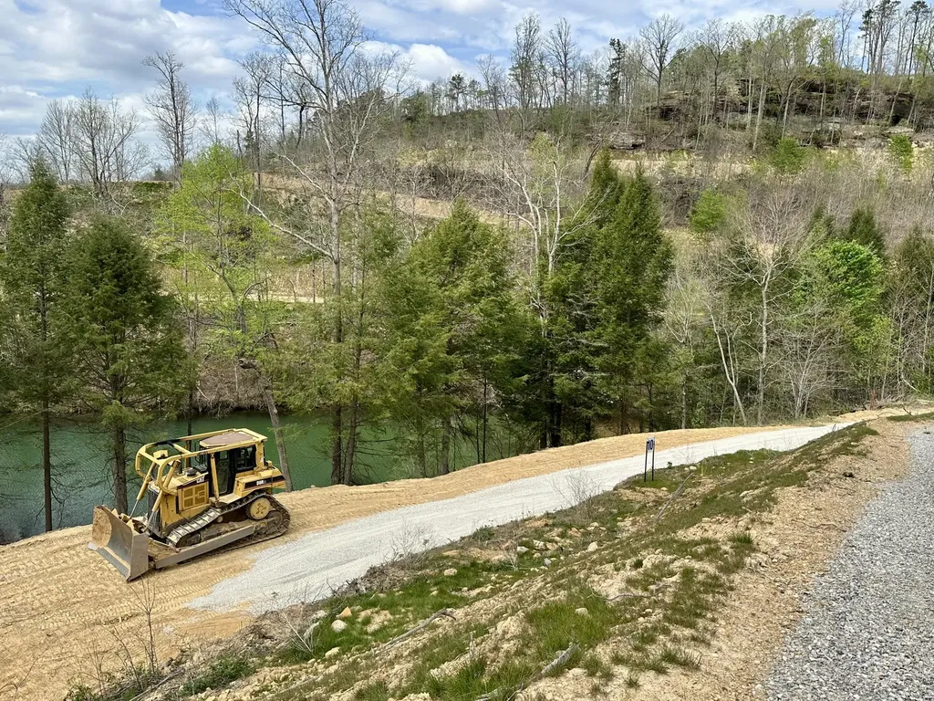 Lot 10 Sleepy Hollow Road East Bernstadt KY 40729