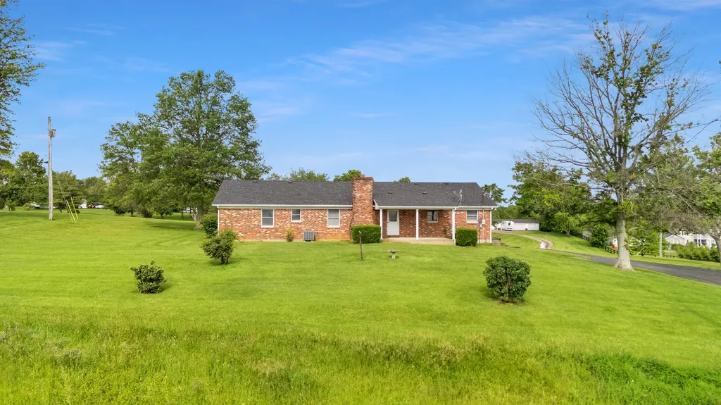 200 Kirk Drive Nicholasville KY 40356