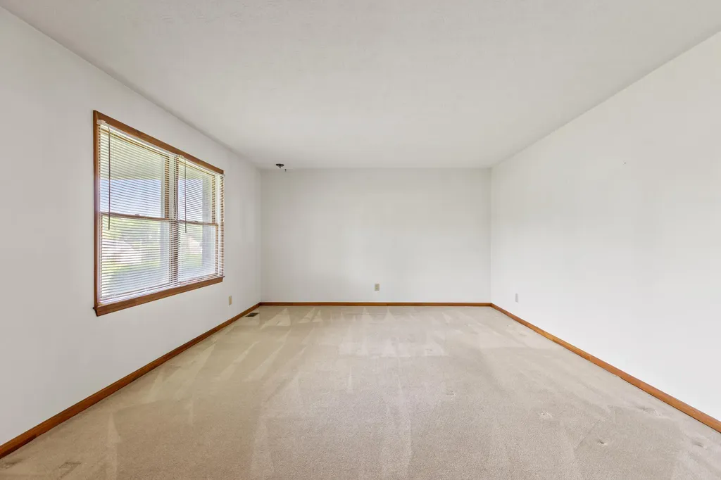200 Kirk Drive Nicholasville KY 40356