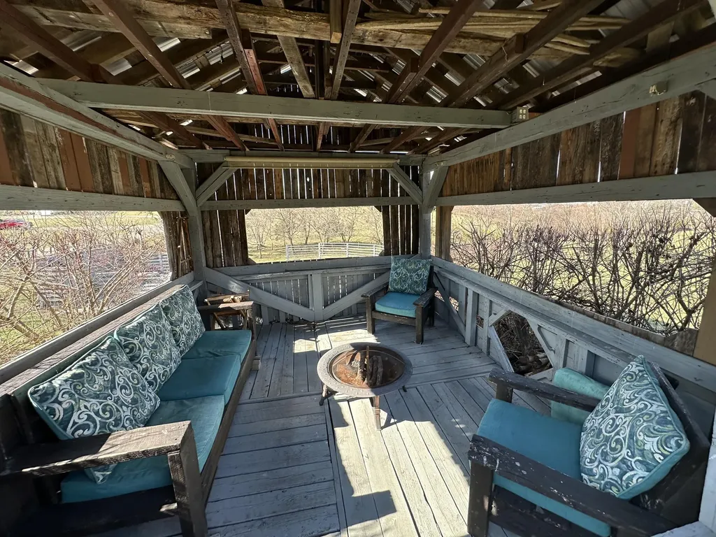 142 Country Lane Lancaster KY 40444