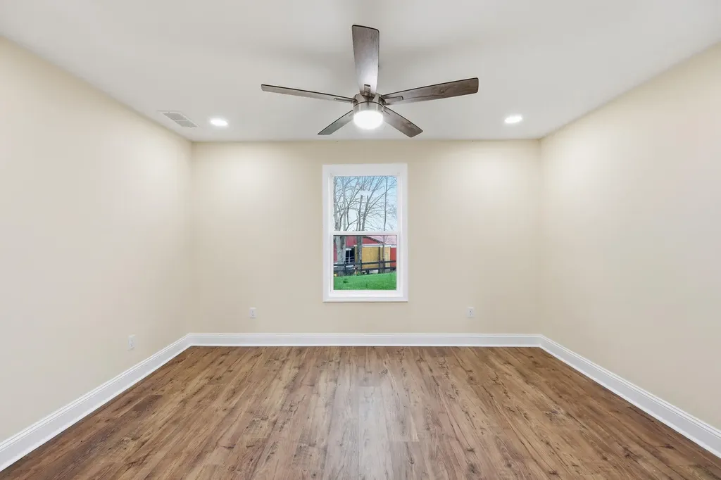 485 Dry Ridge Road Frankfort KY 40601
