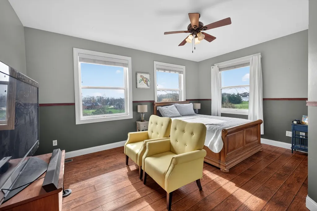 202 Palisades Pointe Drive Lancaster KY 40444