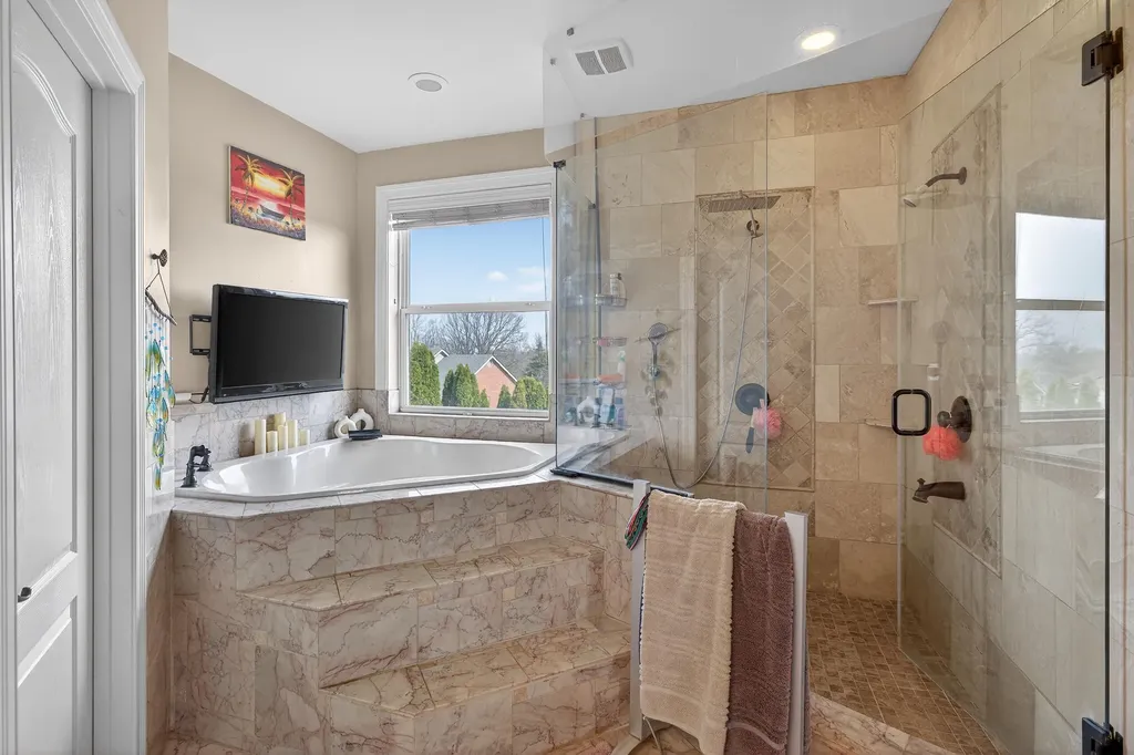 202 Palisades Pointe Drive Lancaster KY 40444