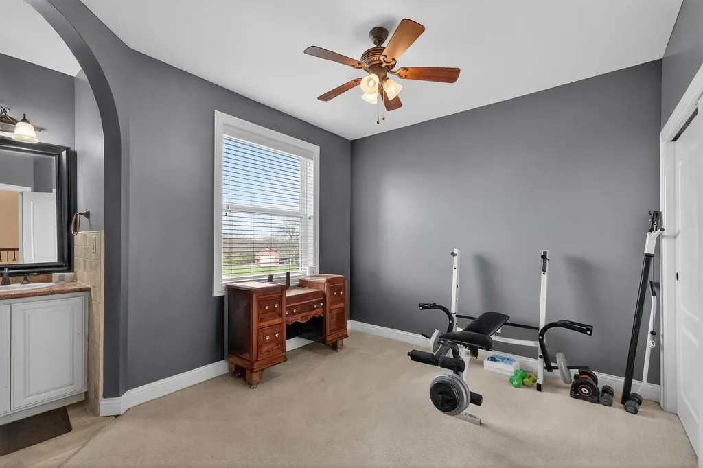 202 Palisades Pointe Drive Lancaster KY 40444