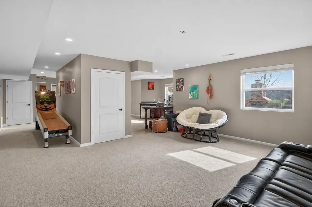 202 Palisades Pointe Drive Lancaster KY 40444