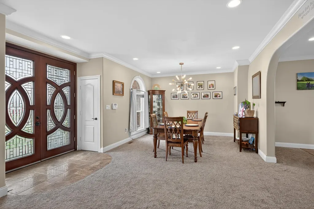 202 Palisades Pointe Drive Lancaster KY 40444
