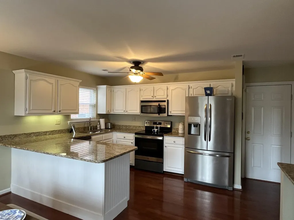 2905 Tabor Oaks Lane Lexington KY 40502